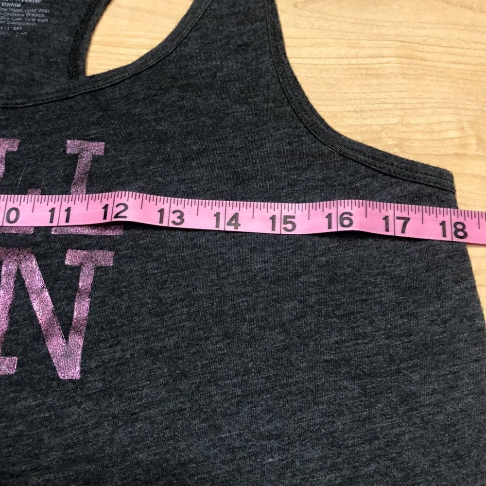 Chin Up Apparel “Will Run For Wine” 🍷Large - Picture 5 of 5